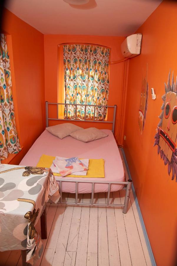 Chillout Lya Hostel & Lounge Istanbul Exterior photo